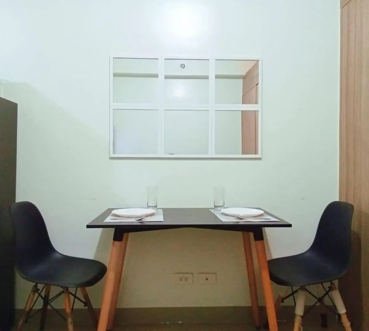 La Vida Brisa Apartment Manila