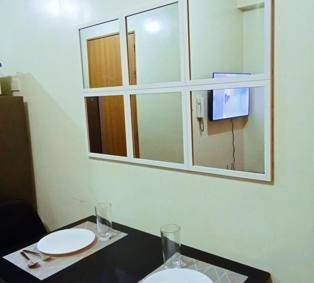 La Vida Brisa Apartment Manila 0*,  Philippines